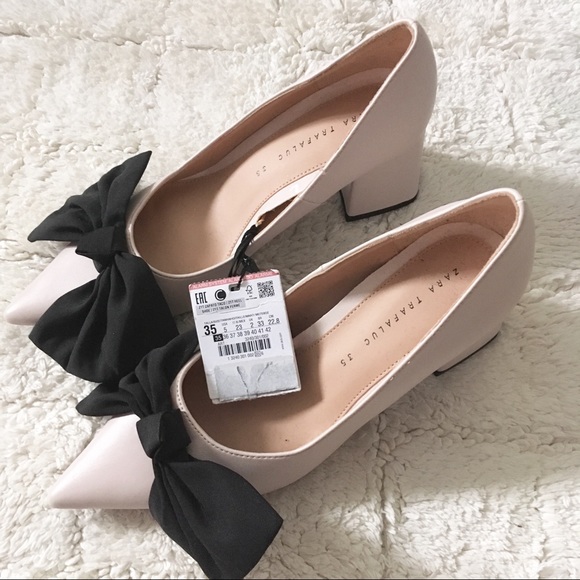 Zara Shoes - NWT Zara Bow Block Heels